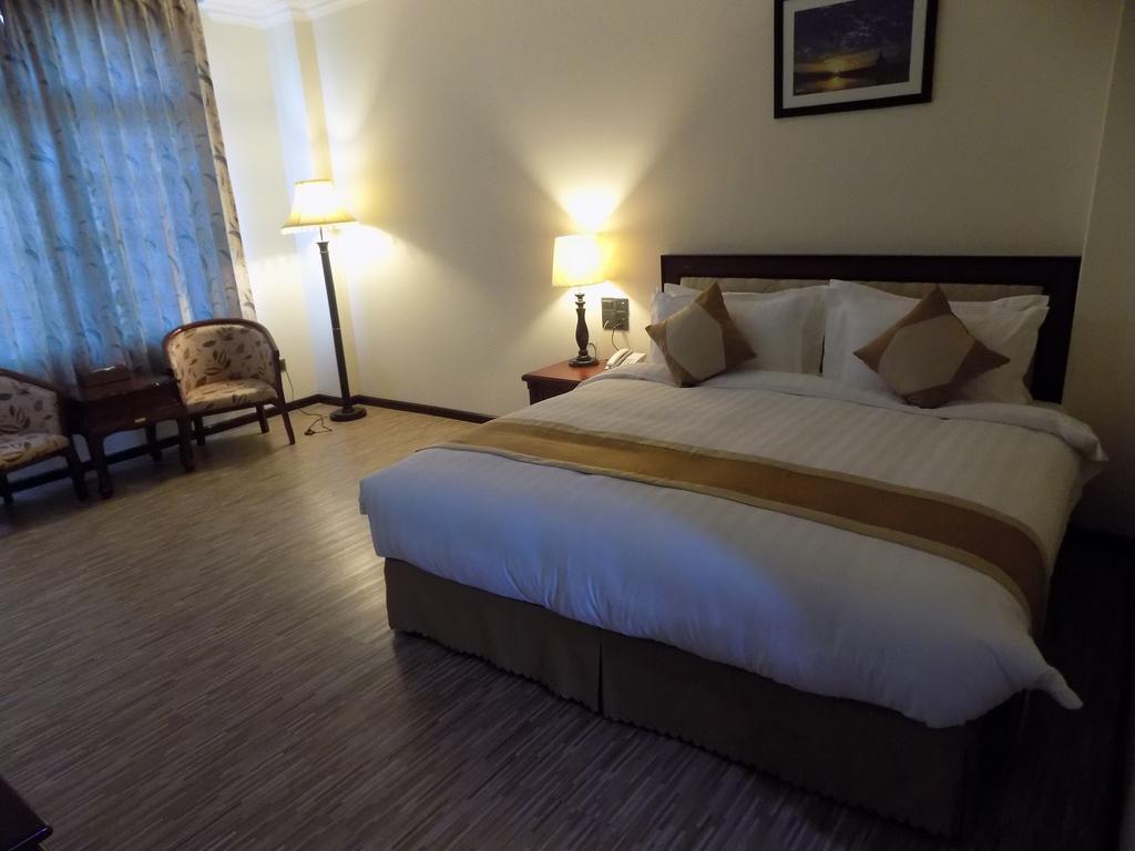 Victoria Palace Hotel Mandalay Ngoại thất bức ảnh